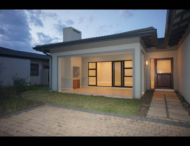 3 BEDROOM HOUSE TO LET IN PALM LAKES ESTATE